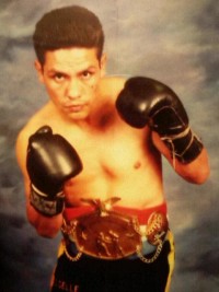 Adriano Arreola boxer
