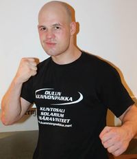 Mika Joensuu boxer