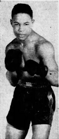 Warren Peterson boxer