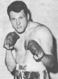 Bob Benoit boxer