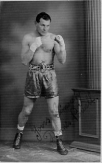 Dennis Powell boxer