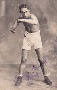 Gaby Nunez boxer