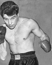 Arthur Howard boxer