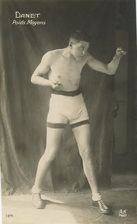 Daniel Daney boxer