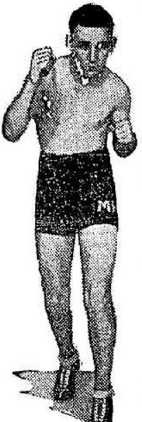 Max Raynor boxer