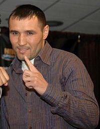 Muhammadqodir Abdullaev boxer