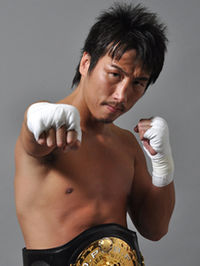 Naoki Matsuda boxer