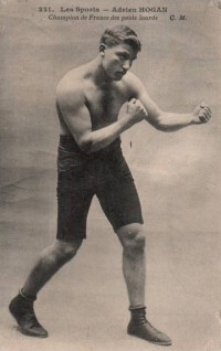 Adrien Hogan boxer