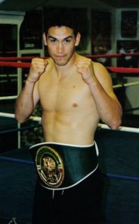 Enrique Ornelas boxer