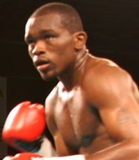 Dhafir Smith boxer