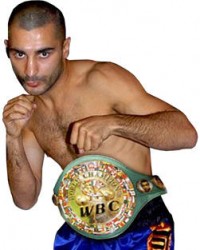 Vic Darchinyan boxer