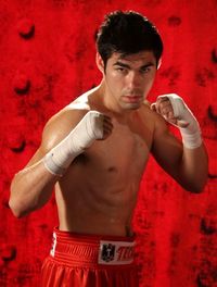 Alejandro Barrera boxer