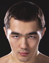 Beibut Shumenov boxer