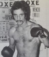 Sergio Emili boxer