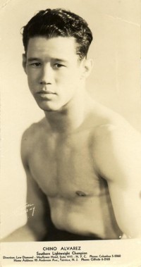 Chino Alvarez boxer