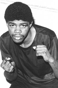Enrique Pinder boxer