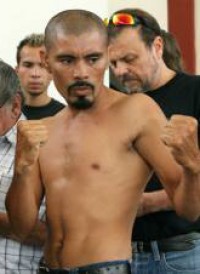 Cruz Carbajal boxer
