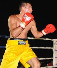 Nikola Matic boxer