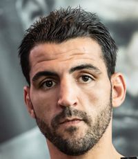 Karim Achour boxer