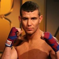 Travis Dickinson boxer