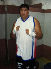 Luis Oscar Juarez boxer