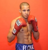 Javier Flores boxer