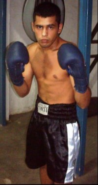 Matias Ezequiel Gomez boxer