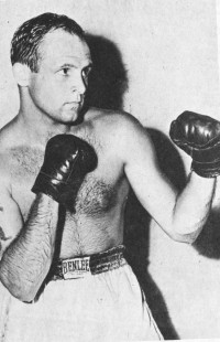 Gordon Pouliot boxer