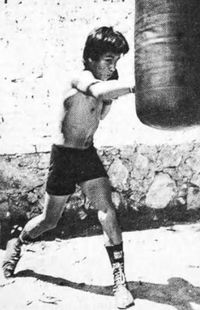 Jose Luis Cruz boxer