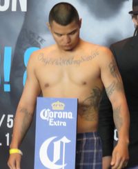 Daniel Calzada boxer