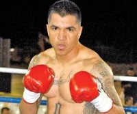 Alvaro Robles boxer
