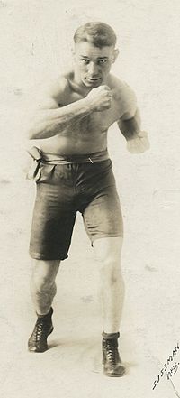 Johnny Noye boxer