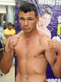 Eduardo Ayala boxer