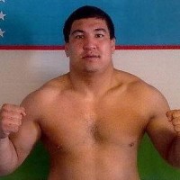 Akhror Muralimov boxer
