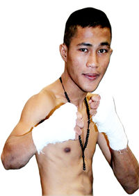 James Mokoginta boxer