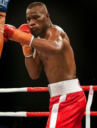Kariz Kariuki boxer