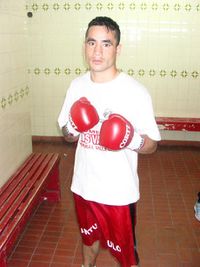 Paulo Marcelo Milla boxer