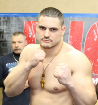 Milos Pantelic boxer