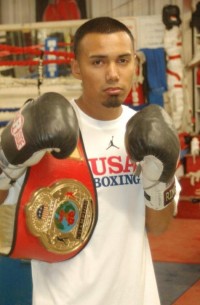 Roman Morales boxer