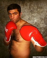 Revaz Karelishvili boxer
