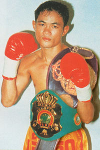 Yokthai Sithoar boxer