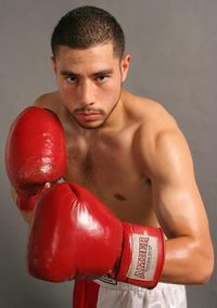 Saul Montes boxer