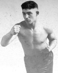 Alex Trambitas boxer