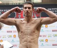 Artem Karasev boxer