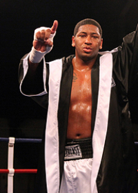 Avery Gibson boxer