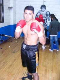 Pedro Ramon Flores boxer