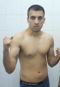 Diego Sebastian Attis boxer