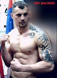 Petar Maukovic boxer