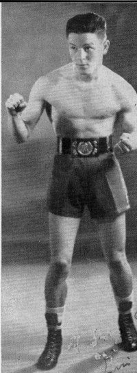 Aristide Pozzali boxer