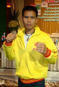 Namchai Saru boxer